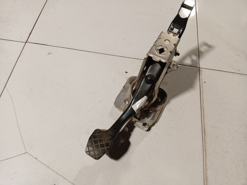 1K1721057N Audi A3 2005 Pedal work, Brake pedal, Pedal bracket, Clutch pedal