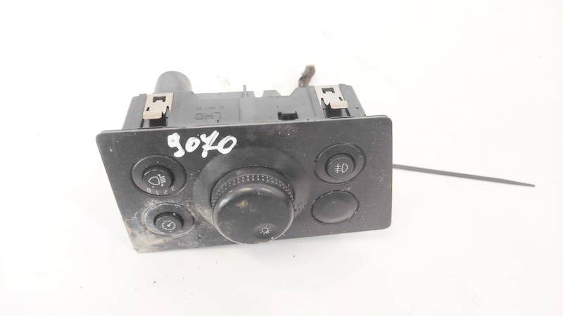 13205863 Opel Zafira 2005 Jungiklis sviesu ijungimo