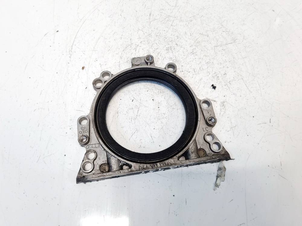 06A103171B Skoda Fabia 2005 Variklio priekinis dangtelis (salnikas)