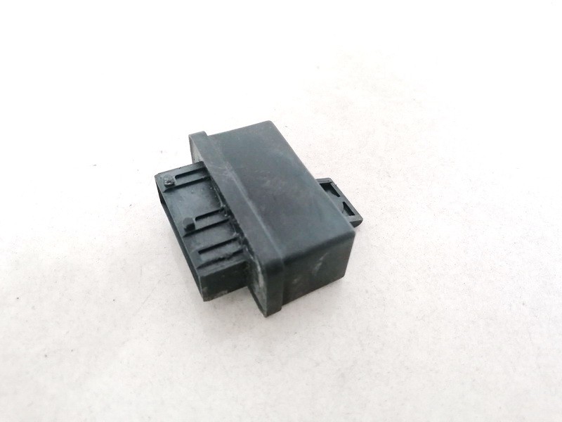 240107 used Fuel Pump Relay Citroen Xsara 1997 1.8L EIS01225088