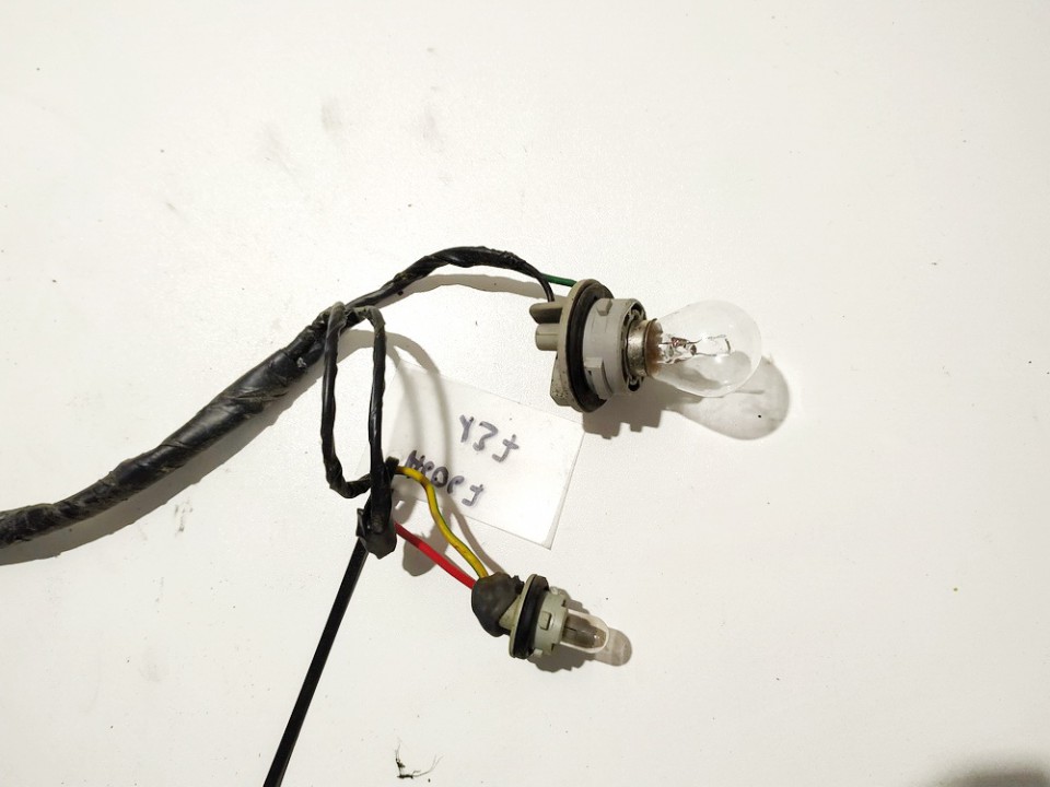 Mazda 323F 1998 Posukiu cokoliai (Lemputes lizdas, patronas) - Thumbnail 2