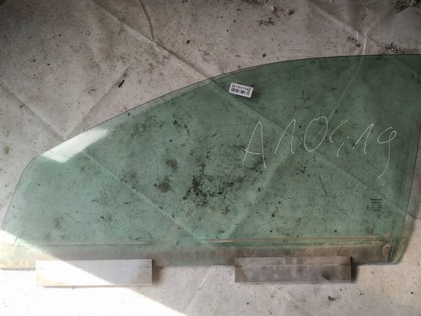 AS2 Volvo S60 2002 Duru stiklas P.K.