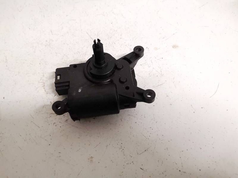 3093845 Volkswagen Crafter 2014 Servomotor-MOTOR APERTURA TRAMPILLAS CLIMATIZADOR - Thumbnail 3