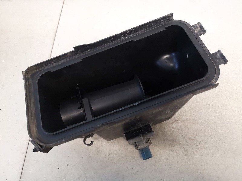 1770521031 Toyota Yaris Verso 2005 Air filter box - Thumbnail 3