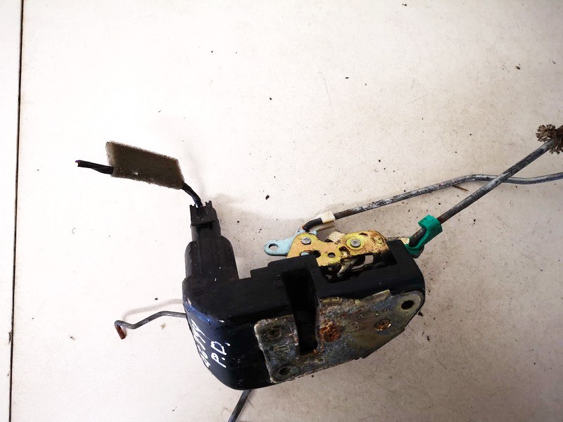 Chrysler Voyager Grand 2000 Durvju slēdzene - PRIEKŠA PA LABI - Thumbnail 2