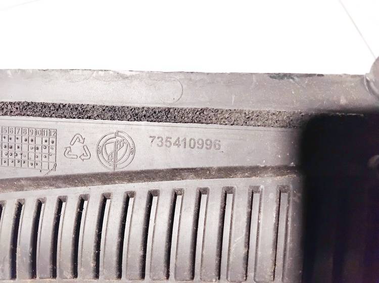 735410996 Fiat Croma 2008 Listwa osłonowa wycieraczki - PRZEDNIE - Thumbnail 3