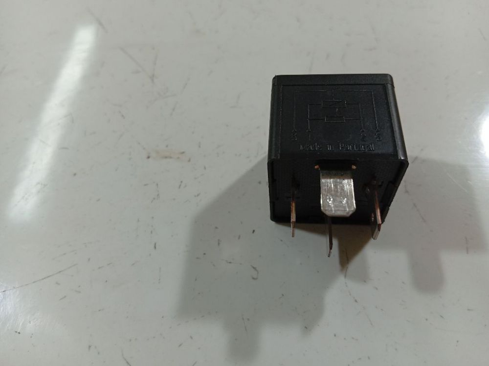 8K0951253 Audi A5 2009 Relay module - Thumbnail 2