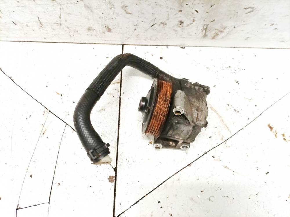 Jaguar XF 2014 Vairo stiprintuvo siurblys