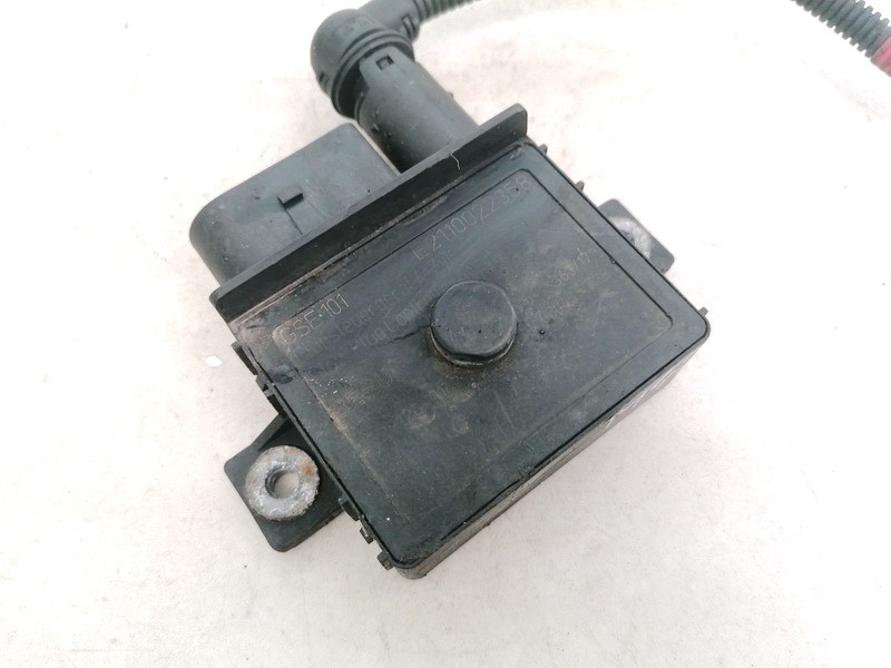 E2110022358 BMW 3-Series 2000 Sveces priekšsildīšanas relejs - Thumbnail 3