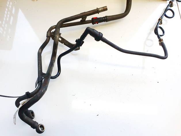 Ford Mondeo 2001 Fuel tube (tube injector)