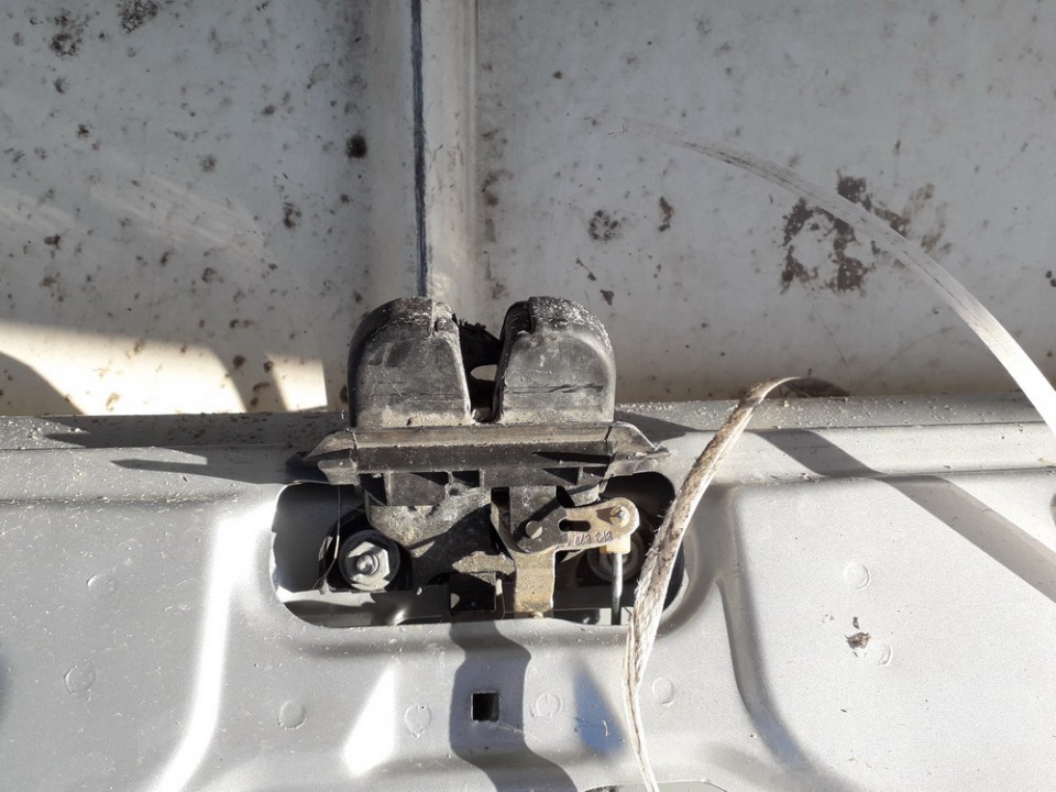 Audi A4 1999 Trunk Lid Lock Latch - REAR - Thumbnail 3