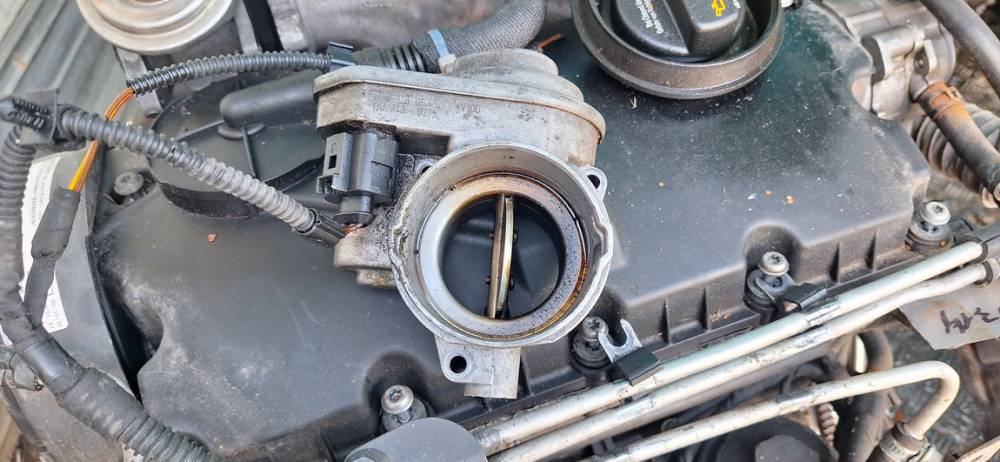 038128063L Volkswagen Passat 2007 High Flow Throttle Body Valve (Air Control Valve)