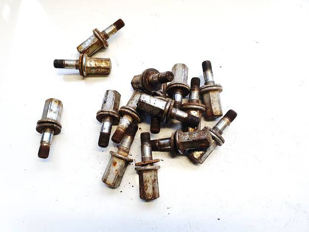 Peugeot 206 2001 Болты колесные пакет