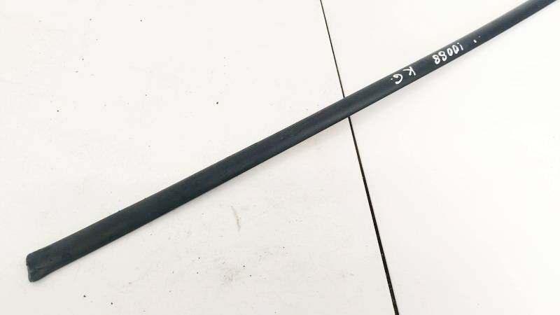 093318939 Opel Meriva 2003 Glass Trim Molding-weatherstripping - REAR LEFT