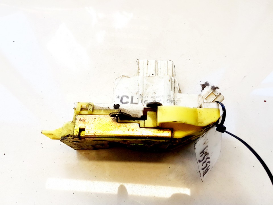 XS41A21812CF Ford Focus 1999 Door Lock Mechanism - FRONT RIGHT