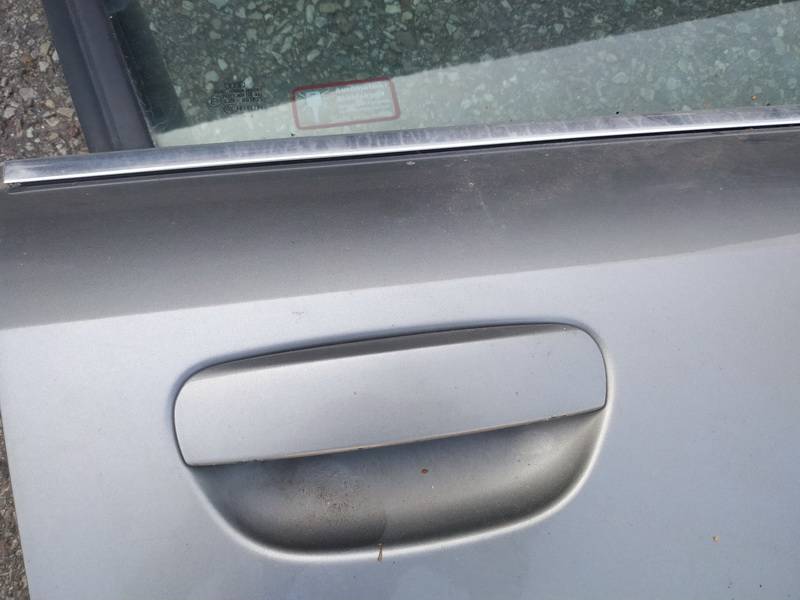 Audi A4 2004 Duru isorine rankenele P.D.