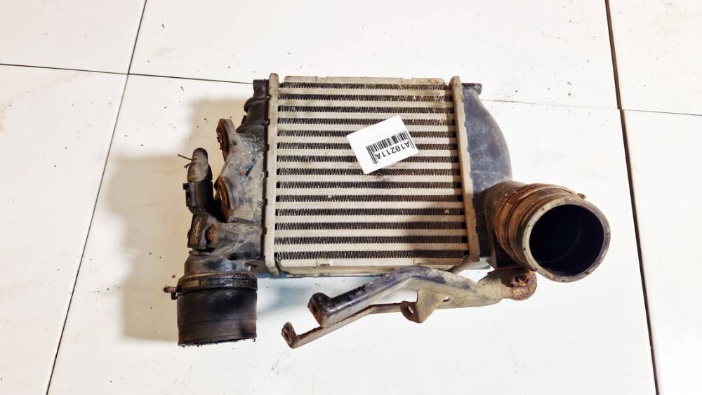 1J0145803S Skoda Octavia 2003 Intercooler radiator - engine cooler fits charger