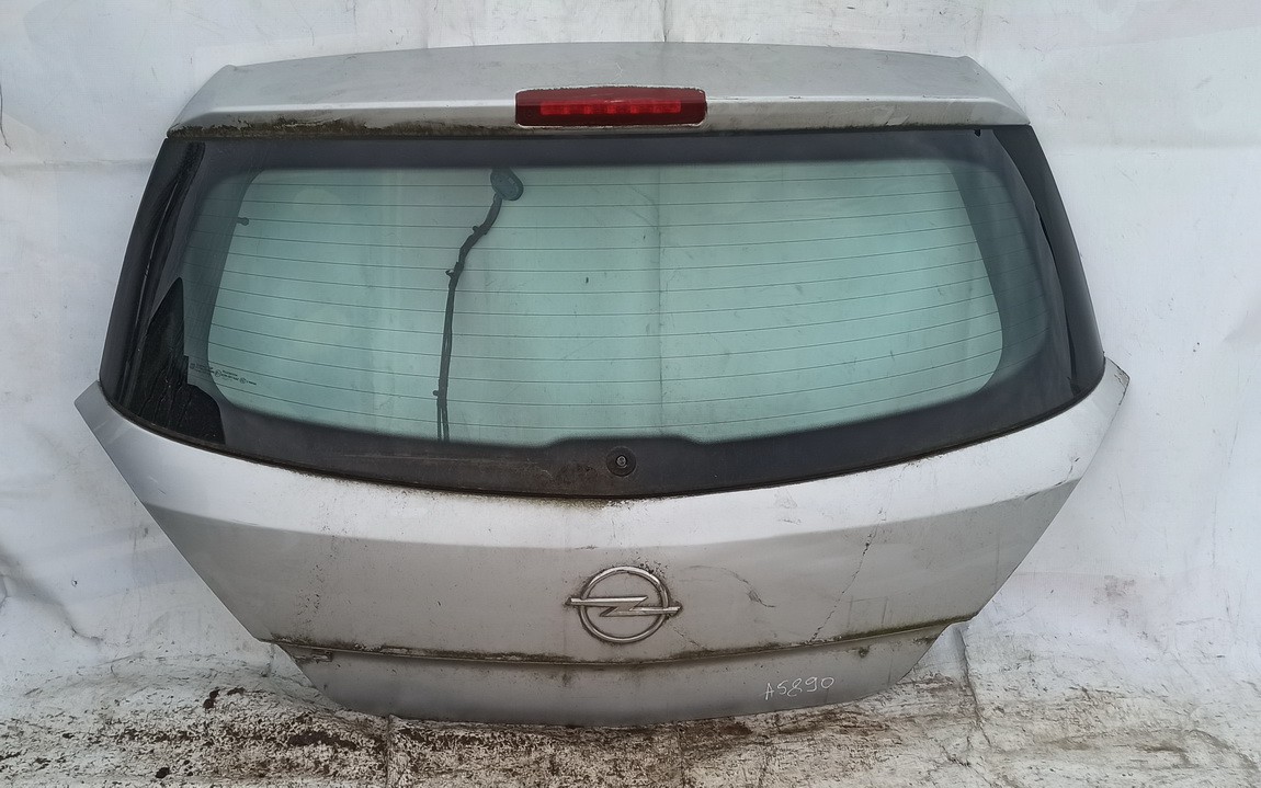 PILKA Opel Astra 2007 Hood - REAR