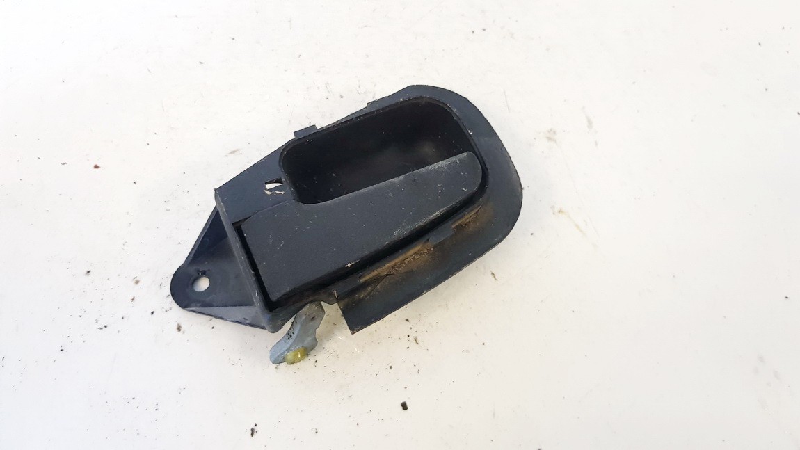 51221960829 BMW 3-Series 1992 Duru vidine rankenele G.K.