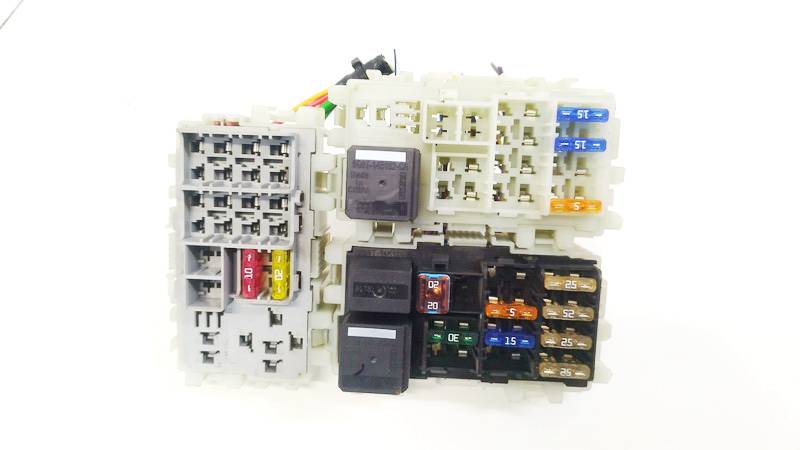 6G9T14K131AB Ford Mondeo 2010 CAJA RELES -  FUSIBLES