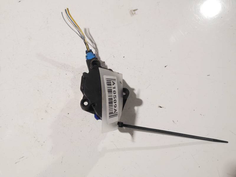 090512501 Opel Omega 1997 Heater Vent Flap Control Actuator Motor