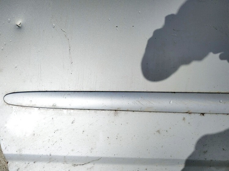 Toyota Corolla Verso 2004 Zierleiste Stoßleiste Vorne Linke - Thumbnail 3