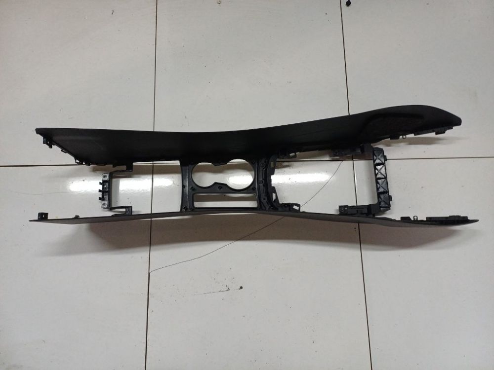 Audi A5 2009 Centrālā konsole - Thumbnail 3