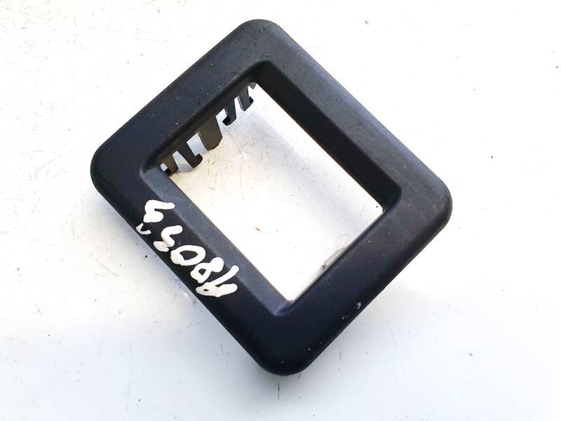 893312L000 Hyundai i30 2009 garniture intérieure