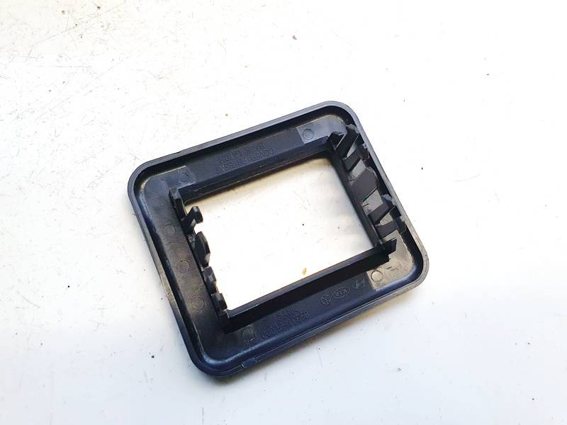 893312L000 Hyundai i30 2009 Wykończenie wnętrza (plastikowe elementy) - Thumbnail 3