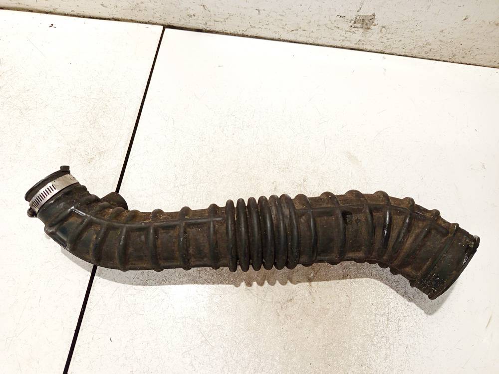 K2KB13220 Kia Carens 2003 Intake Hose (Air HOSE)(Air Pipe)