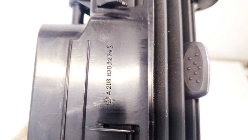 A2038302254 Mercedes-Benz C-CLASS 2003 Dash Vent (Air Vent Grille) - Thumbnail 3