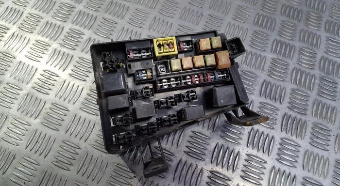 98600 Mitsubishi Space Star 1999 Fuse box