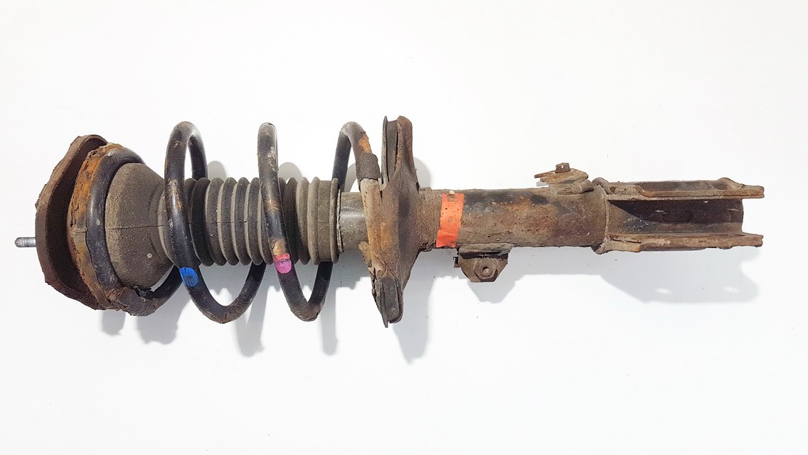 Toyota Avensis 2004 Amortisseur Droit avant