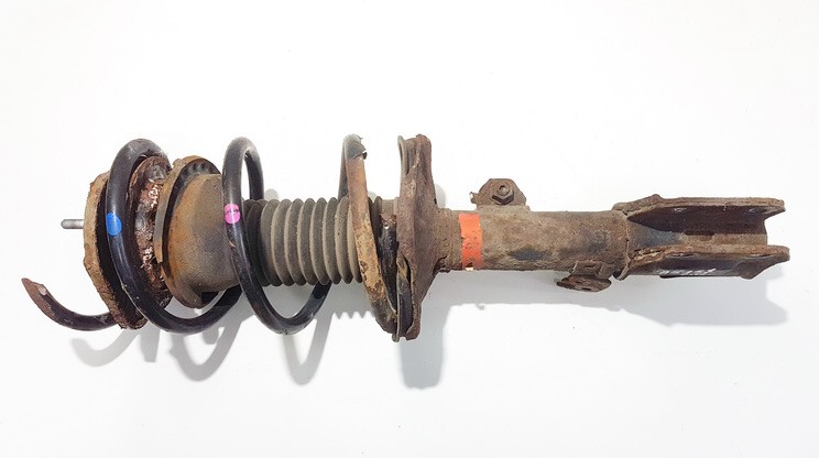 Toyota Avensis 2004 Amortisseur gauch avant