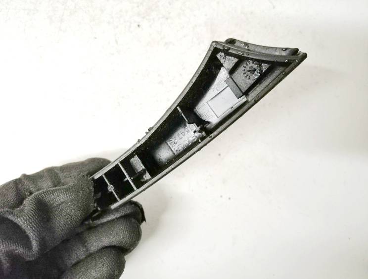 4654729 SAAB 9-5 1999 Sisätilan koristelu (muovit) - Thumbnail 3