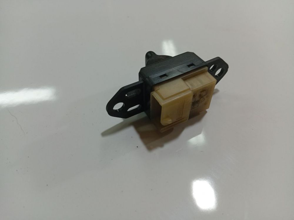 Chrysler Voyager 2006 Przycisk sterowania szybą (przyciski podnoszenia szyby) - Thumbnail 4