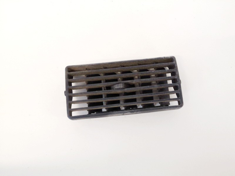 1J0819755B Volkswagen Golf 2000 Dash Vent (Air Vent Grille)