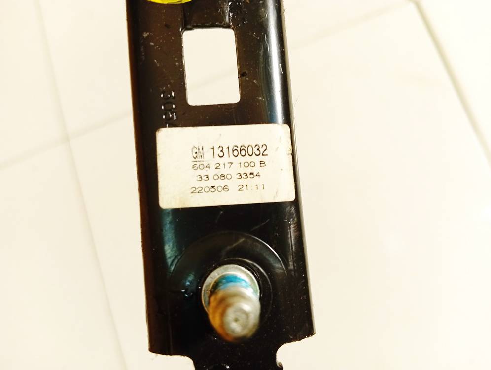 13166032 Opel Zafira 2006 Sicherheitsgurt-Einstellschiene - VORNE RECHTS - Thumbnail 2