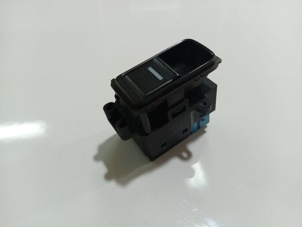 Honda Accord 2004 Sähkötoimisen ikkunan ohjauskytkin