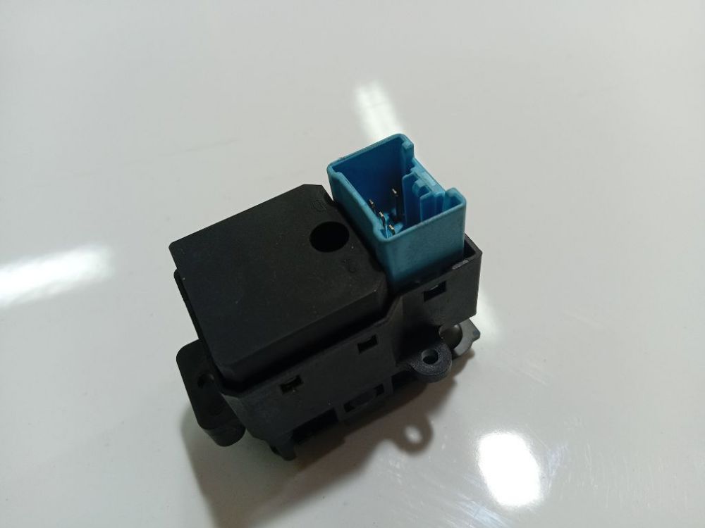 Honda Accord 2004 Stiklo valdymo mygtukas (lango pakeliko mygtukai) - Thumbnail 3