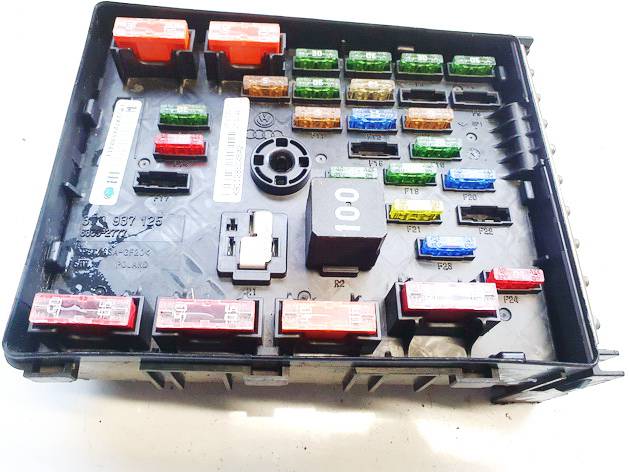 3C0937125 Volkswagen Passat 2007 Fuse box