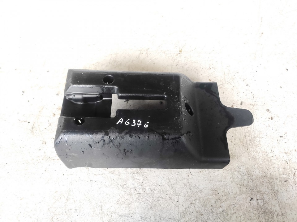 748889 Ford Fiesta 2007 Steering Column Cowl Trim Panel Bottom