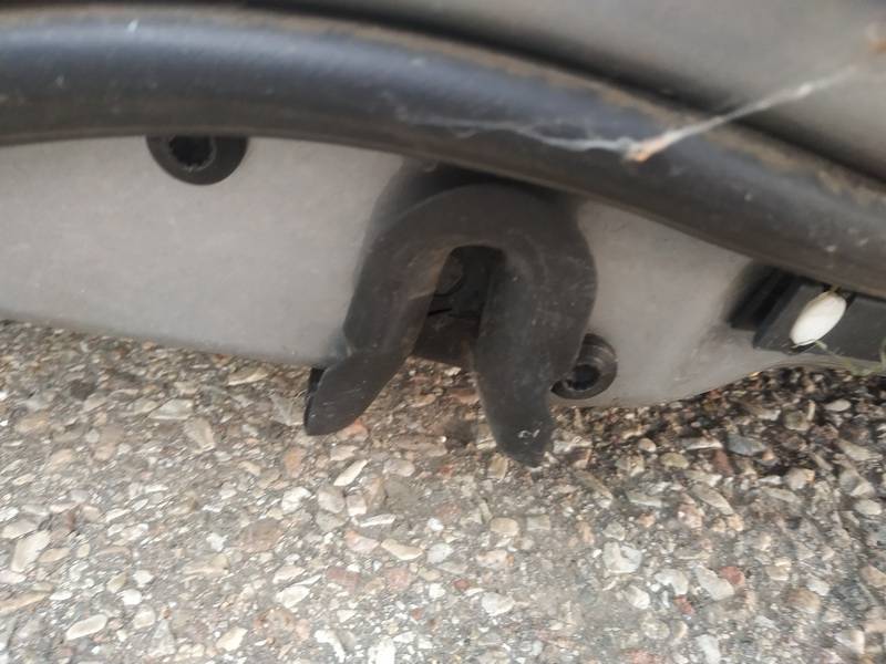 USEDD Audi A4 2004 Duru spyna P.D.