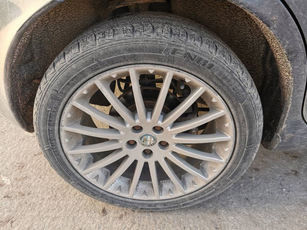 5X98 Alfa-Romeo 147 2006 Liettuan renkaiden komplekti R17 - Thumbnail 4