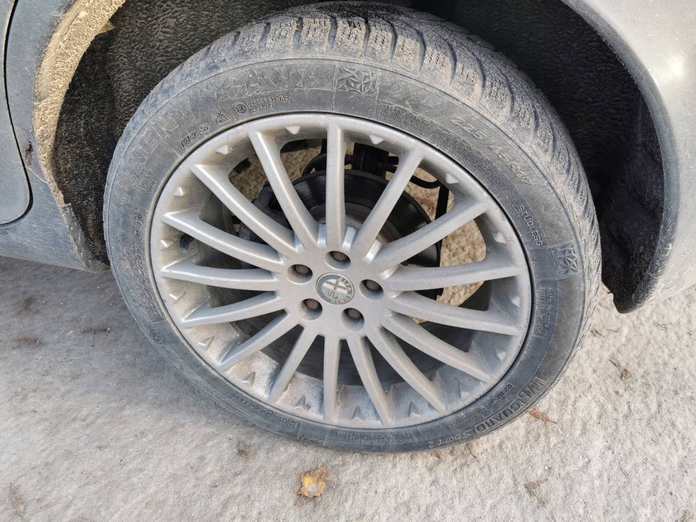 5X98 Alfa-Romeo 147 2006 Liettuan renkaiden komplekti R17 - Thumbnail 3