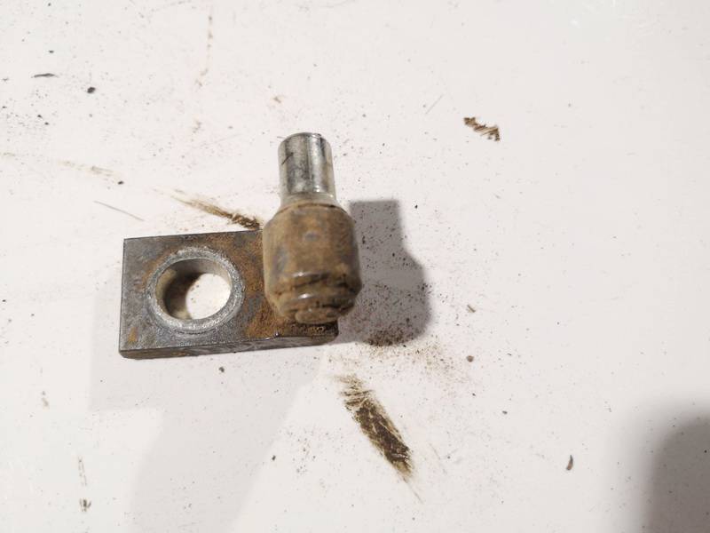 Audi A4 2003 Etuoven saranat - EDESSÄ - Thumbnail 2