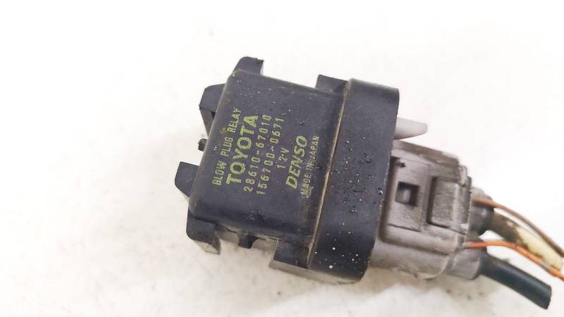 2861067010 Toyota Corolla Verso 2006 Sveces priekšsildīšanas relejs - Thumbnail 2