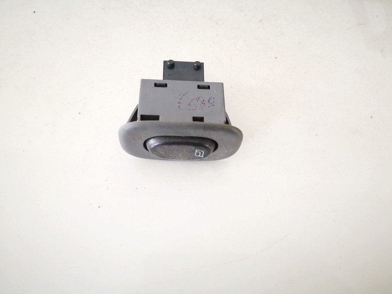 4927547 SAAB 9-5 1998 Stiklo valdymo mygtukas (lango pakeliko mygtukai)