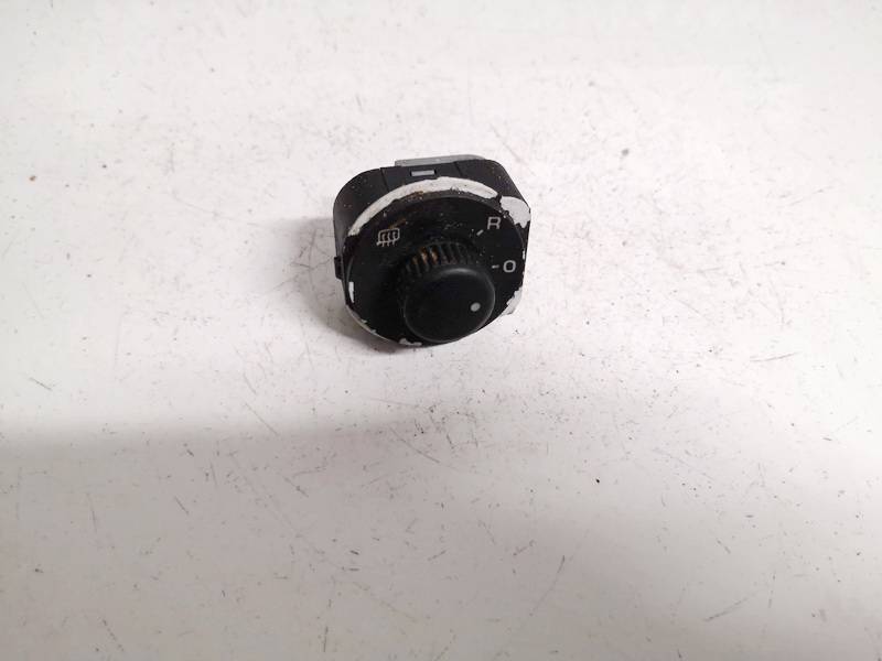 1Z2959565A Audi A3 2004 Wing mirror control switch (Exterior Mirror Switch)