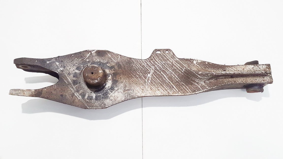 Opel Vectra 2006 Control Arm - REAR LEFT